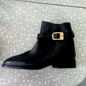 NWOT Tory Burch Leather “Brooke” Ankle Booties Black Tumbled Leather 8
